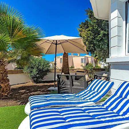 Lägenhet 2 Bedroom In Fanabe Costa Adeje (Tenerife)