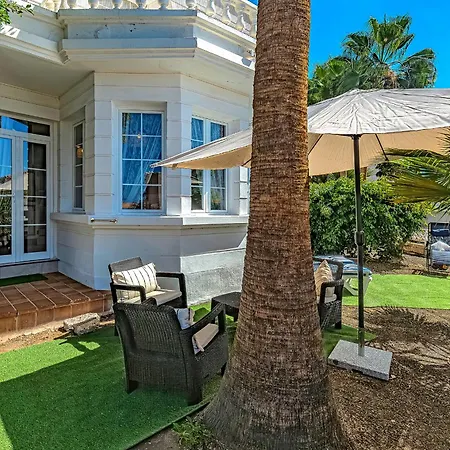 2 Bedroom In Fanabe شقة