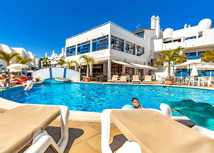 2 Bedroom In Fanabe Apartment *