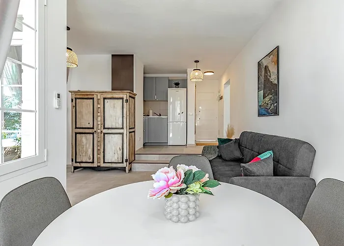 2 Bedroom In Fanabe Apartment Costa Adeje (Tenerife)